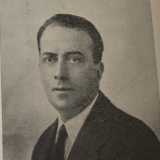 Giacinto (nella foto) e Luigi Lamacchia -  Neanche ventenni, nel 1909 i due fratelli aprirono un locale commerciale nel settore dell�abbigliamento in via Vittorio Veneto...